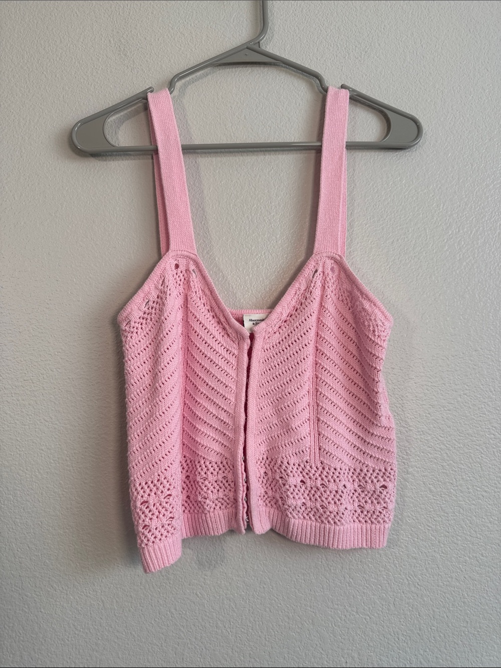 Abercrombie & Fitch Crochet Style Sweater Tank in Pink - L
